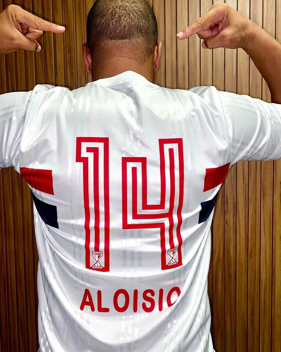 O ex-atacante e artilheiro Aloísio Chulapa também usou a camisa 14 quando atuava no São Paulo — Foto: Reprodução/Instagram