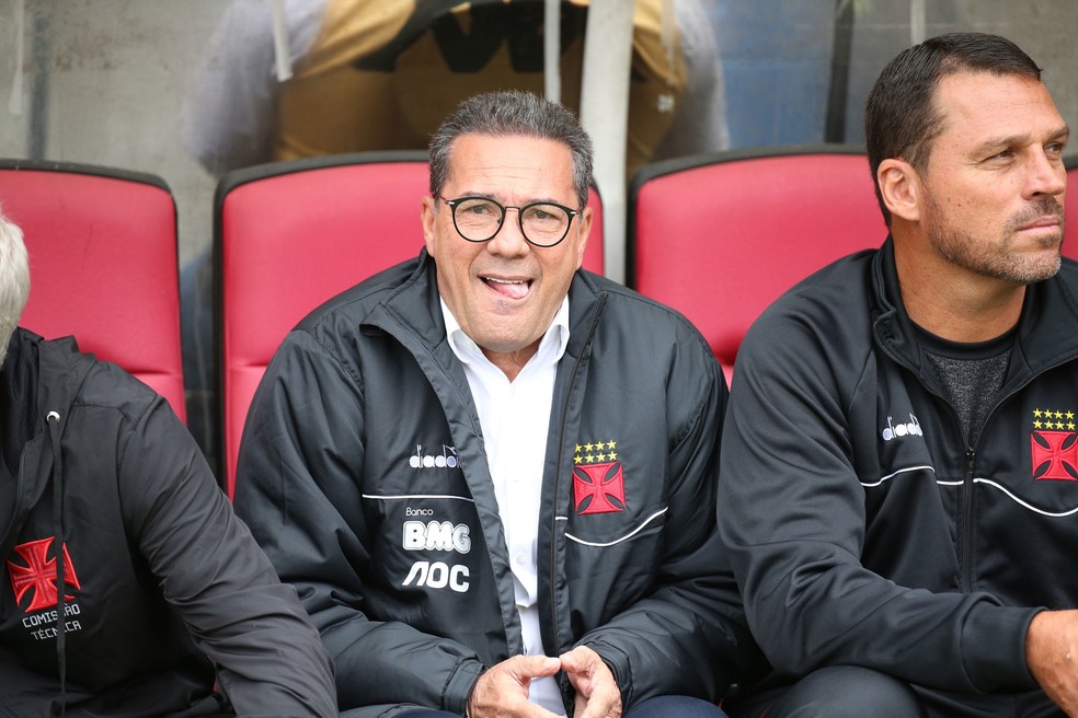 Vanderlei Luxemburgo, tcnico do Vasco, em Internacional x Vasco  Foto: RAUL PEREIRA/Agncia Estado