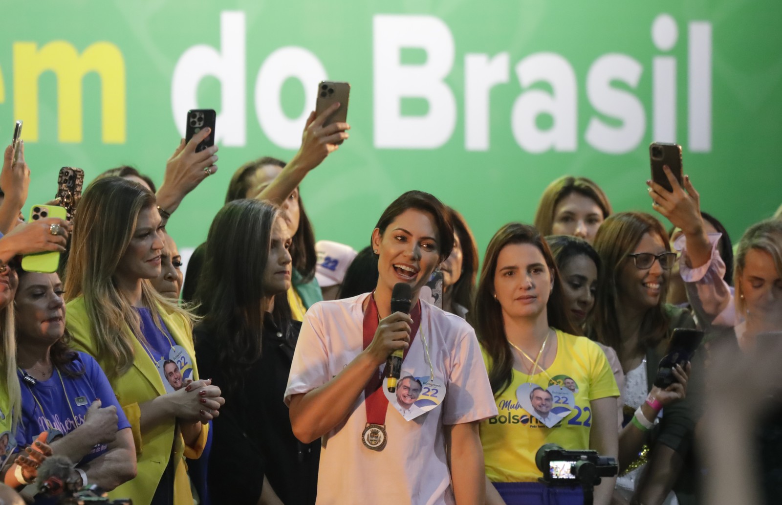 A primeira-dama Michelle Bolsonaro participa de ato na Baixada Fluminense — Foto: Gabriel de Paiva