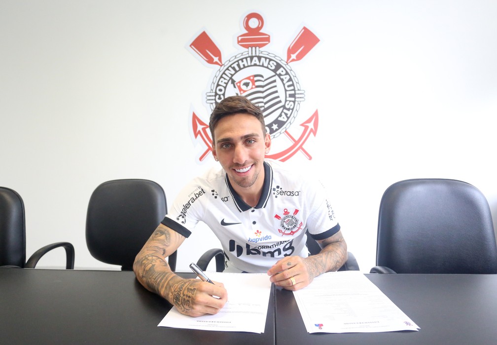 Corinthians renova contratos de Gustavo Mosquito e Mantuan