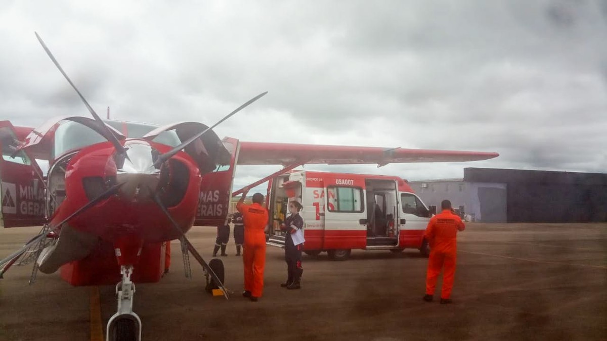 Vítima de incêndio em galpão em Santo Antônio do Monte é transferida de Divinópolis para Montes Claros 