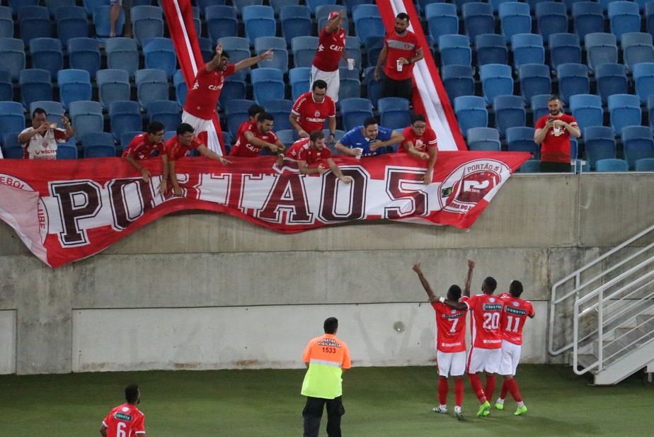 Com hat-trick de Pardal, América-RN voa no segundo tempo e vence Palmeira