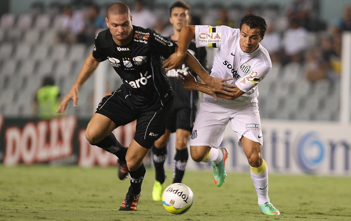 Bragantino tem apenas uma vitória contra o Santos nos últimos dez jogos