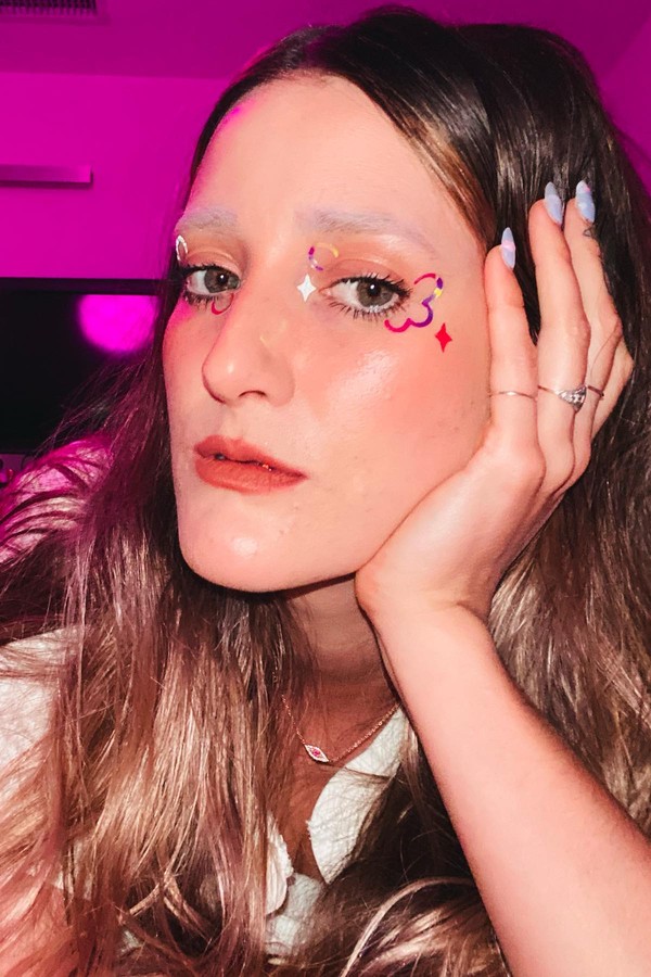Doniella Davy, maquiadora de "Euphoria", anunciou que vai lançar sua própria marca de beleza (Foto: Instagram/ @donni.davy)