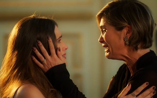 Flávia Alessandra fez isolamento para cenas de emoção com Juliana Paiva