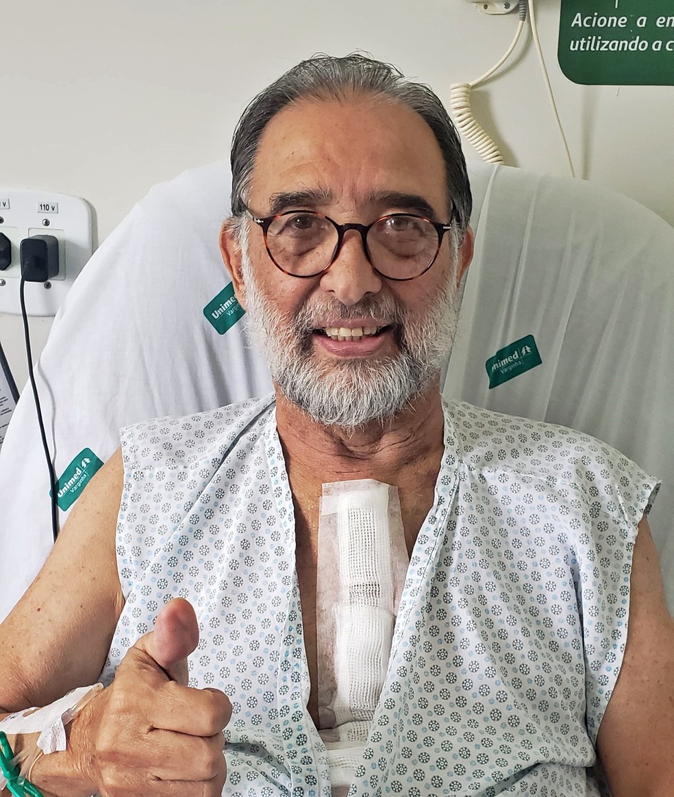 Prefeito comemorou alta médica no dia 5 de dezembro após primeiro procedimento cirúrgico. — Foto: Reprodução Redes Sociais