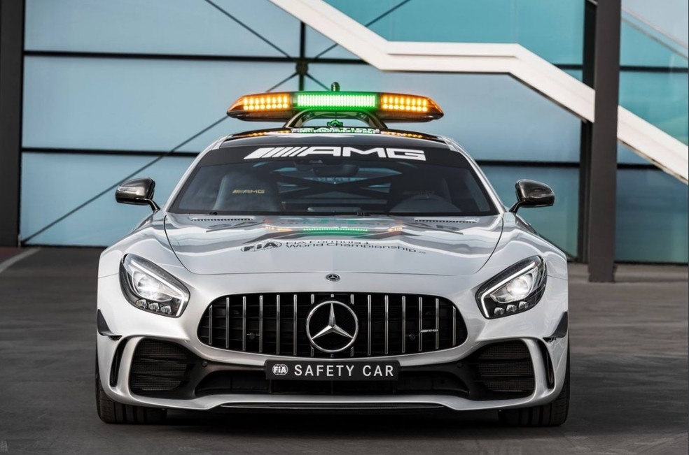 Com Maxima De 318 Km H E 585 Cv Novo Safety Car E O Mais Rapido Da Historia Da F1 Formula 1 Ge