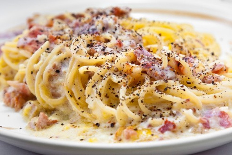 Spaghetti alla carbonara | Ceratti o sabor da Itália em sua casa | Gshow