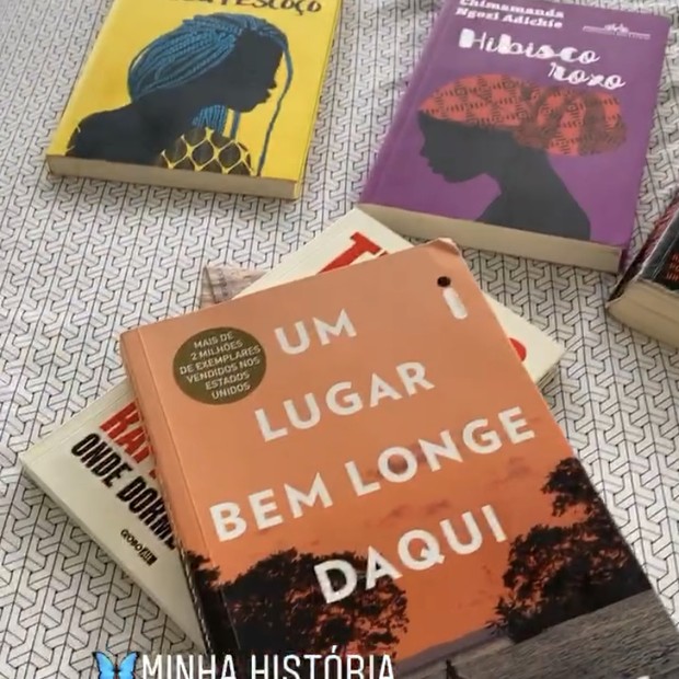 Flávia Alessandra indica leitura para a quarentena (Foto: Reprodução/Instagram)