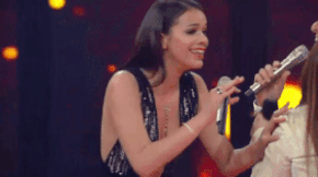 Bru tentantado disfarçar a situação! Ops... (Foto: TV Globo)