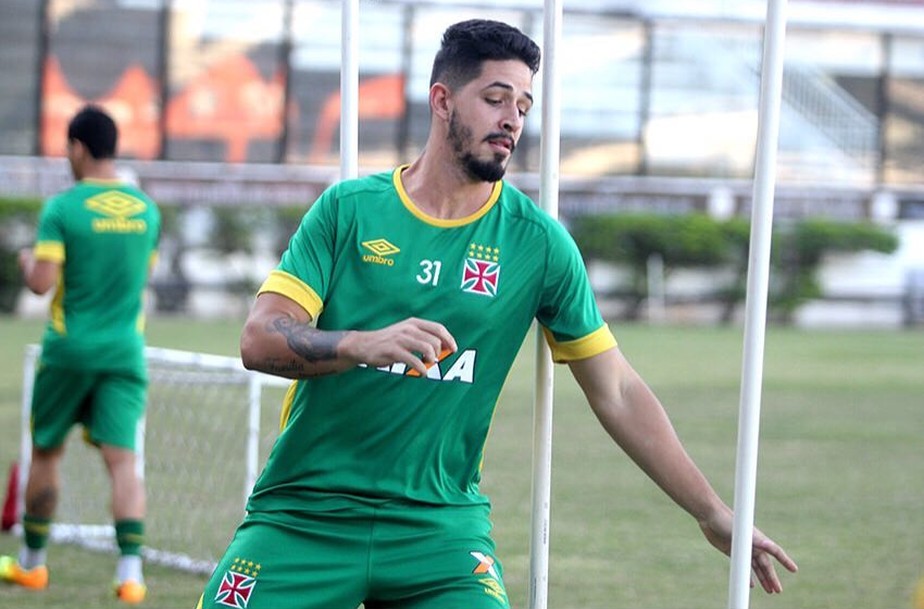 Kadu Fernandes esteve no profissional do Vasco entre 2015 e 2018