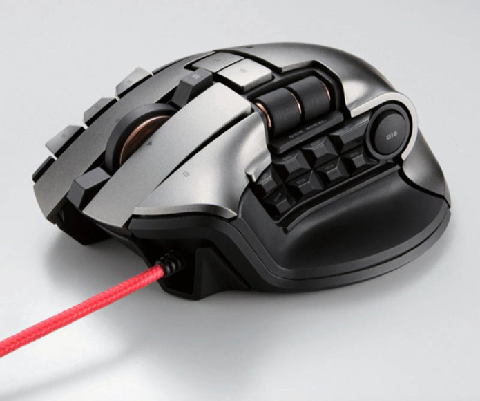 Com arsenal de botões, mouse para MMORPG da Elecom pode ser usado em dois computadores ao mesmo tempo (Foto: Divulgação/Elecom)