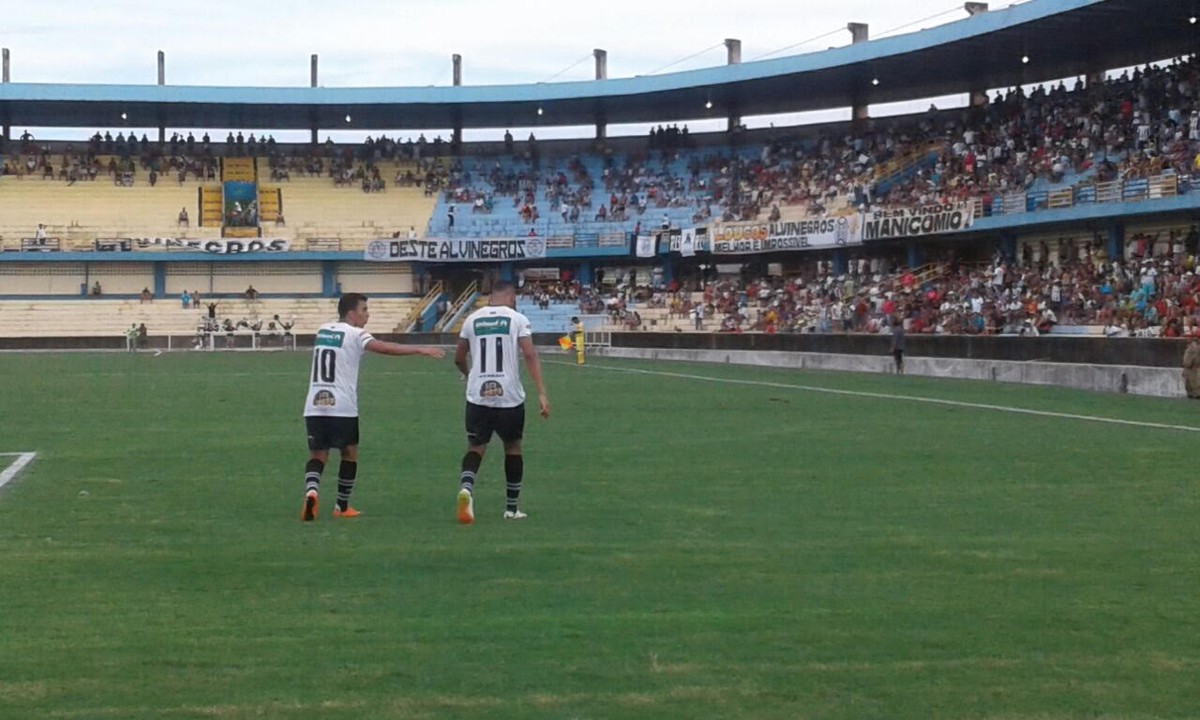 São Raimundo supera o Gurupi diante da torcida e garante os três pontos ...