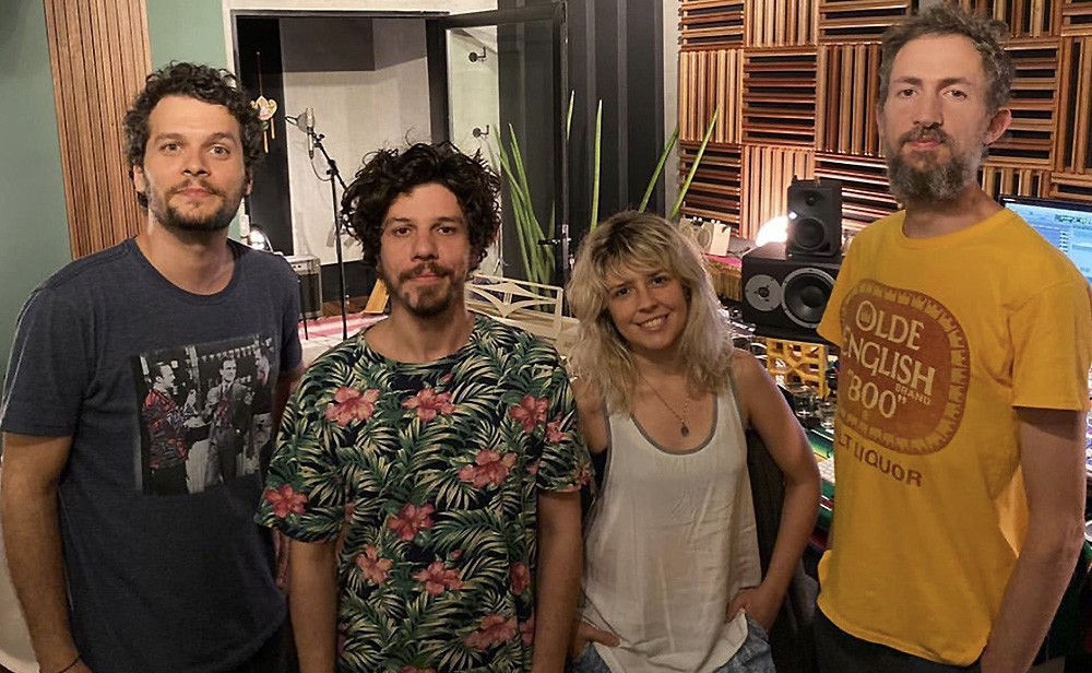 Vanguart faz 'Oceano rubi' despontar no horizonte com single 'O que eu vou levar quando eu for'