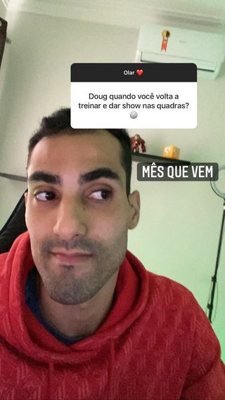 Douglas Souza responde perguntas no Instagram (Foto: Reprodução/Instagram)