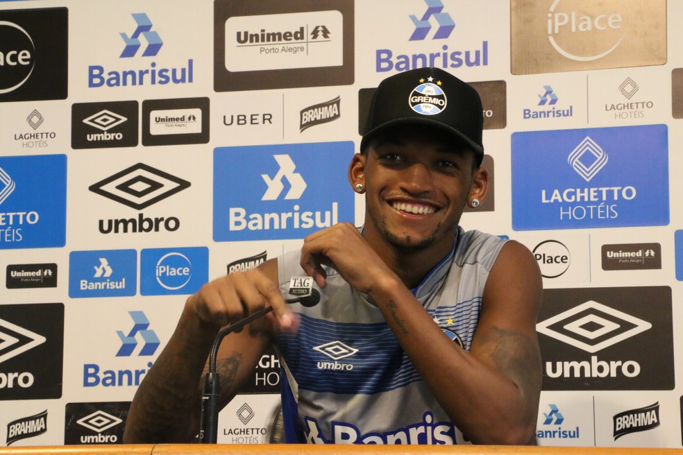 Jailson demonstra otimismo com desempenho defensivo do Grêmio (Foto: Beto Azambuja / GloboEsporte.com)