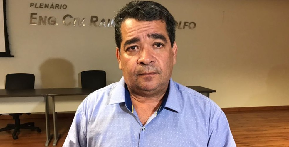 Amadeu Rodrigues diz que o preço foi decidido pelos clubes (Foto: Lucas Barros / GloboEsporte.com)