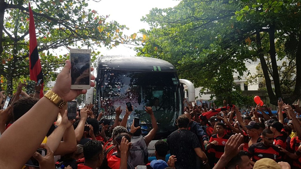 Torcida promete retorno do AeroFla para a final da Libertadores — Foto: Marcelo Baltar
