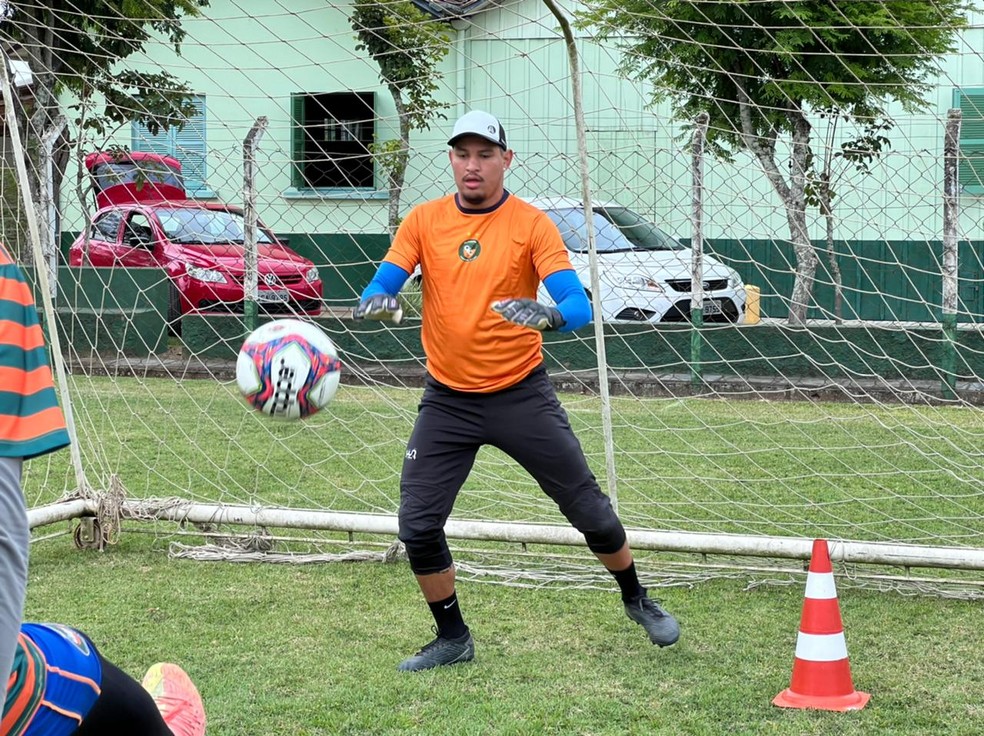 Gabriel Felix é o primeiro reforço confirmado — Foto: Rafael Nunes/Camboriú FC