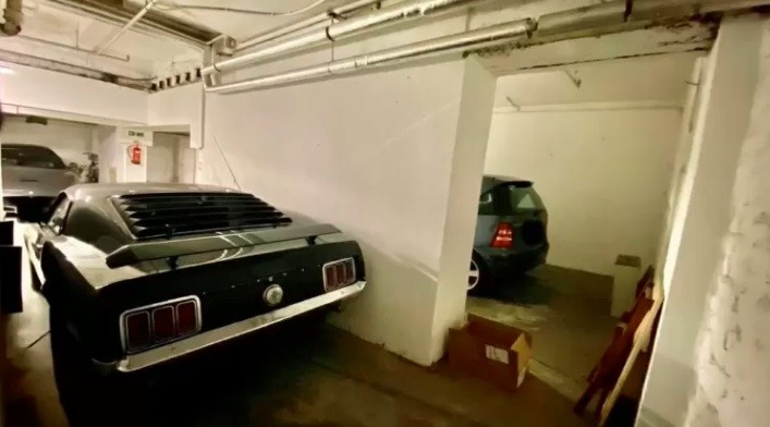 Vaga de estacionamento mais cara do mundo custa meio milhão e te obriga a sair pelo teto (Foto: Reprodução)