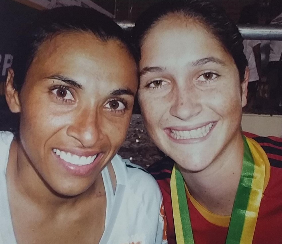 Maria Luiza apareceu cedo no futebol, conheceu Marta, mas também parou cedo — Foto: Arquivo Pessoal