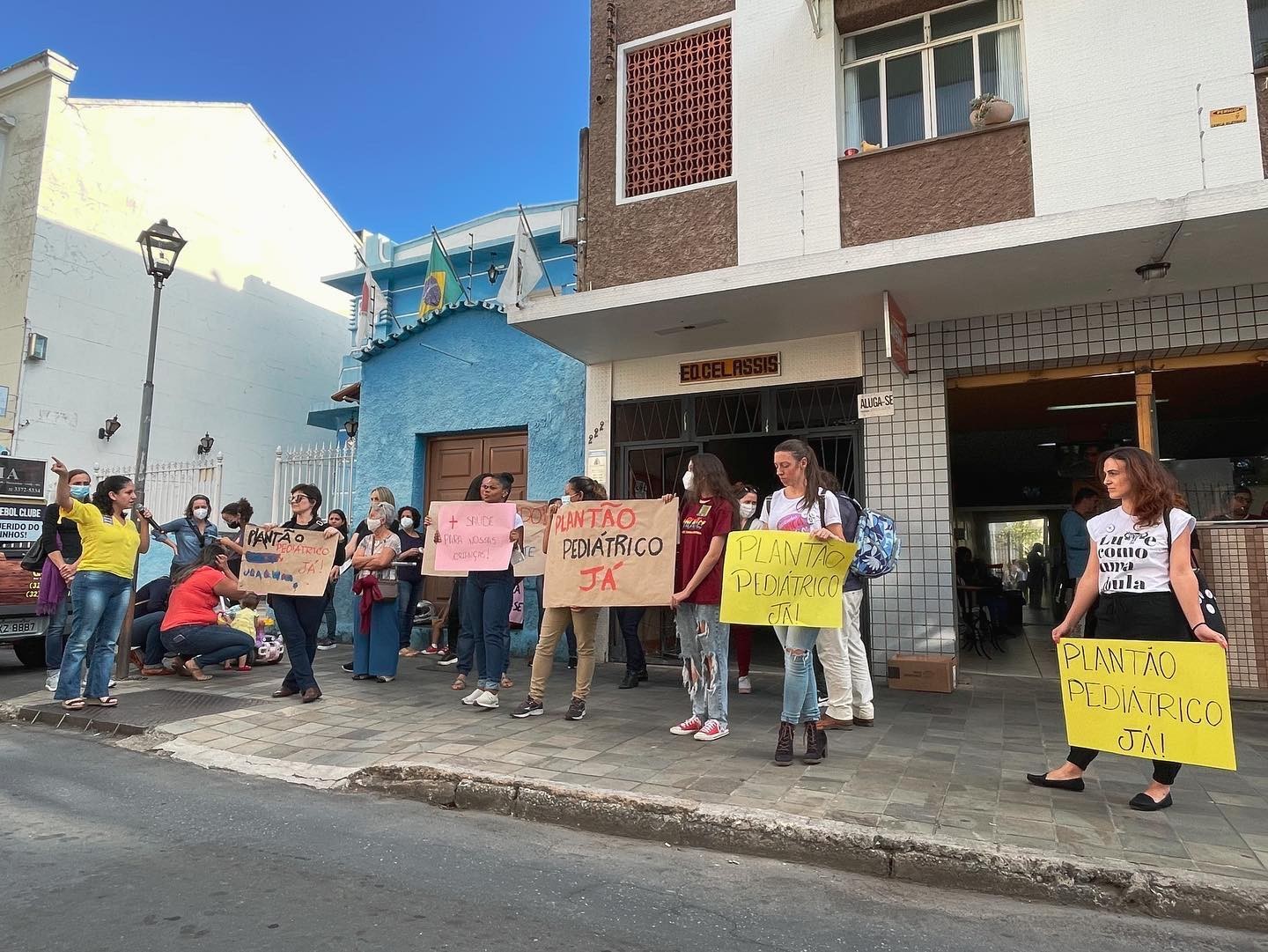 Moradores reclamam de falta de plantão pediátrico pelo SUS em São João del Rei