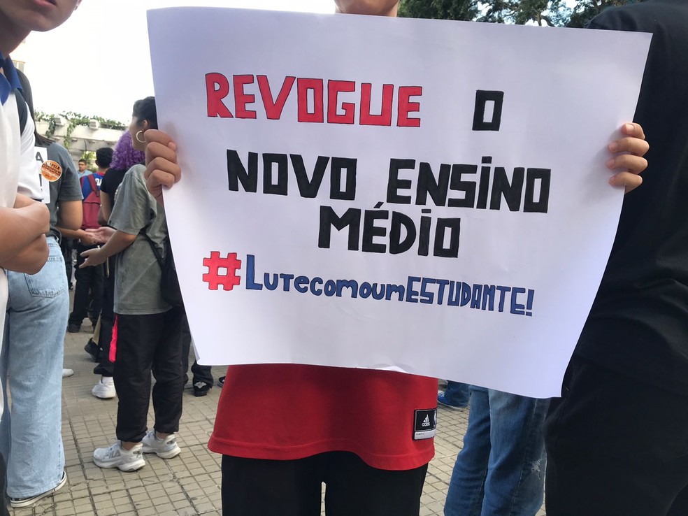 Estudantes de Sorocaba pedem a revogação do Novo Ensino Médio — Foto: Arquivo Pessoal