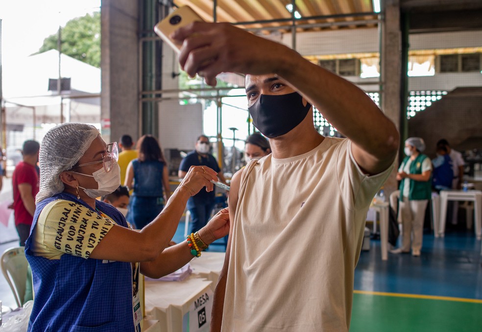 Vacina contra Covid é aplicada em Manaus. — Foto: Divulgação