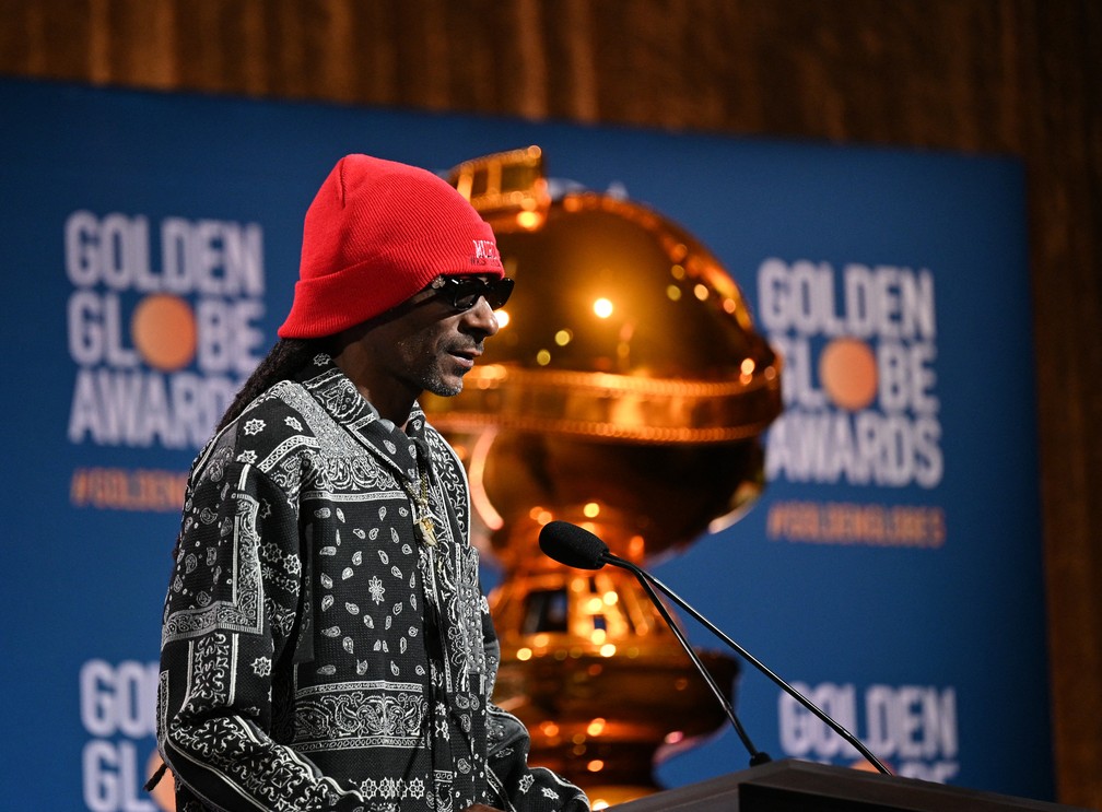 Snoop Dog durante anúncio dos indicados ao 79º Globo de Ouro, no Beverly Hilton Hotel, em Beverly Hills, California. — Foto: Robyn Beck / AFP