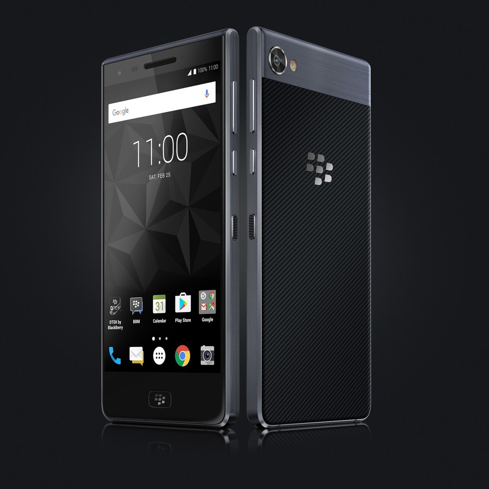 O novo BlackBerry Motion será vendido nos EUA a partir de 12 de janeiro (Foto: Divulgação/TCL)