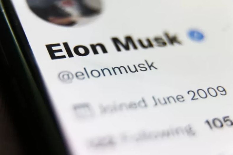 Elon Musk concordou com os donos do Twitter em pagar o valor que havia oferecido inicialmente, em abril, de US$ 54,20 por ação — Foto: Getty Images