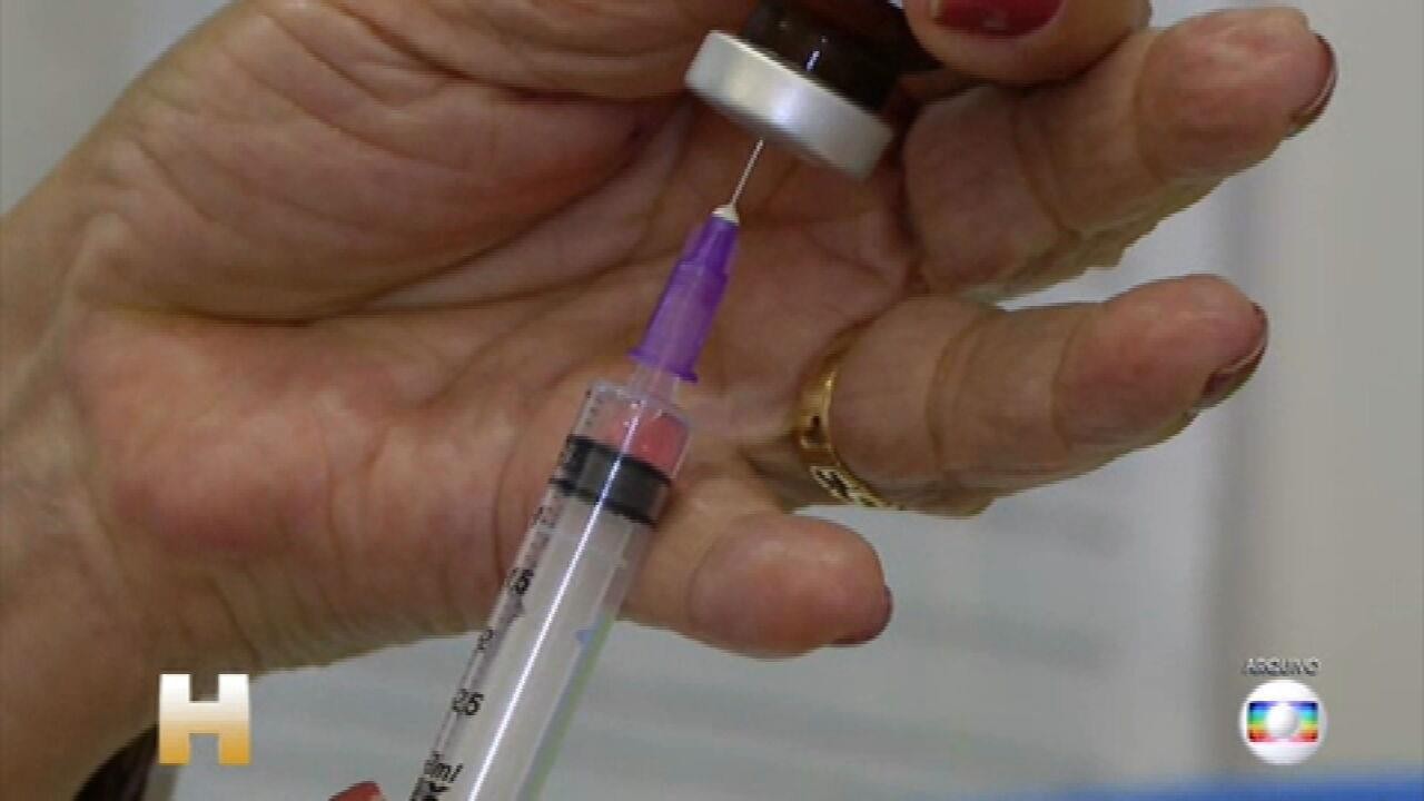 Ministério consegue oferta de 2,4% das seringas necessárias para vacinação contra Covid