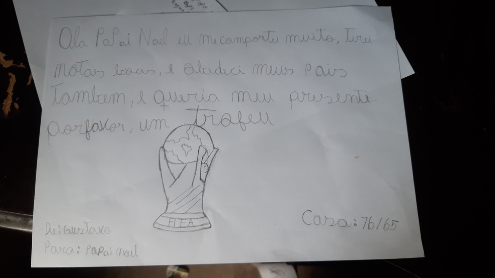 Carta de menino ao Papai Noel pedindo taça da Copa do Mundo  — Foto: Reprodução/Redes sociais 