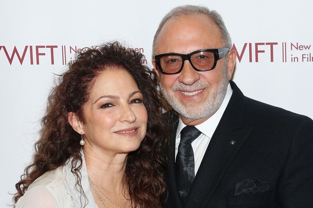 NEW YORK, NY - DECEMBER 10:  (L-R) Singer Gloria Estefan and musician Emilio Estefan attend the 2019 NYWIFT Muse Awards at the New York Hilton Midtown on December 10, 2019 in New York City.  (Photo by Lars Niki/Getty Images for New York Women in Film & Te (Foto: Getty Images for New York Women )