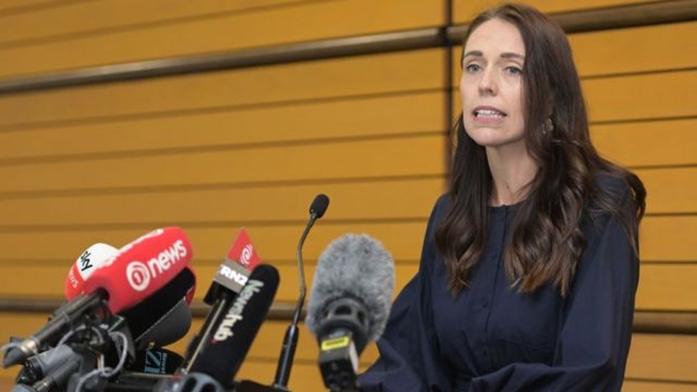 Jacinda Ardern tornou pública sua decisão na quinta-feira (19/01) — Foto: GETTY IMAGES/via BBC