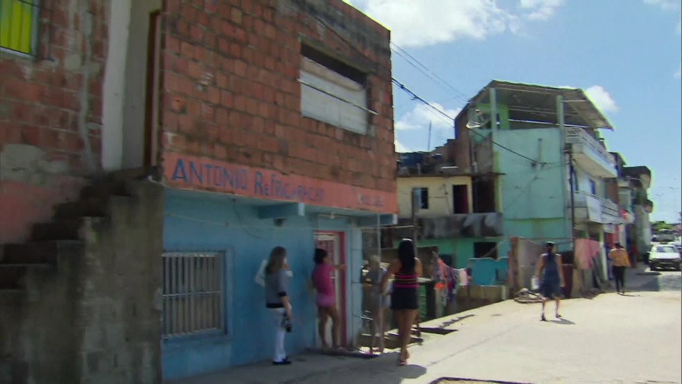 Chacina terminou em um imóvel em outro local de Ipojuca, onde dois homens foram mortos a tiros — Foto: Reprodução/TV Globo