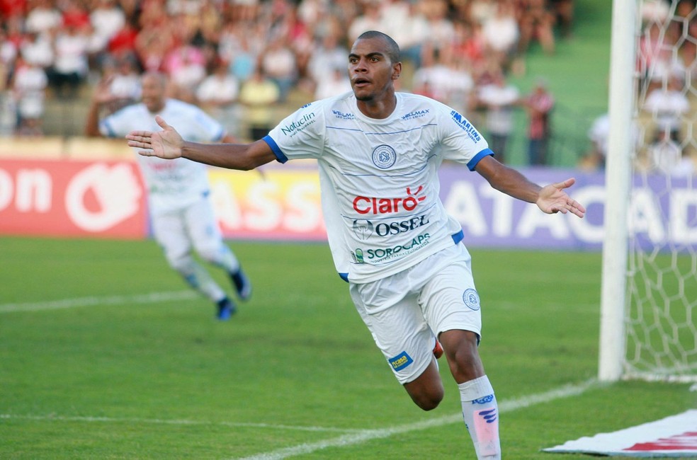 Régis atuou bem contra o São Paulo (Foto: Jesus Vicente / EC São Bento)