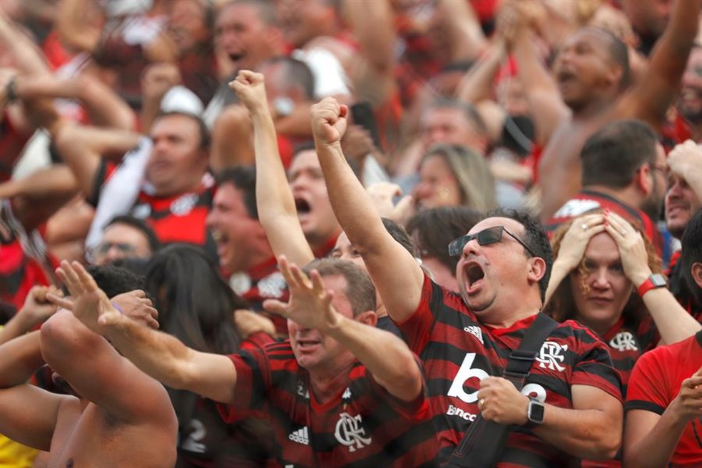 Flamengo muitas vezes esgotou ingressos de jogos s com scios-torcedores  Foto: Antonio Lacerda/EFE