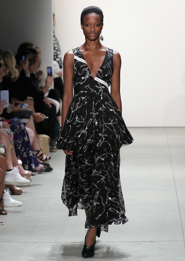 #SuzyNYFW: Altuzarra's Cherry Ripe And Prabal Gurung's Tribute To His ...