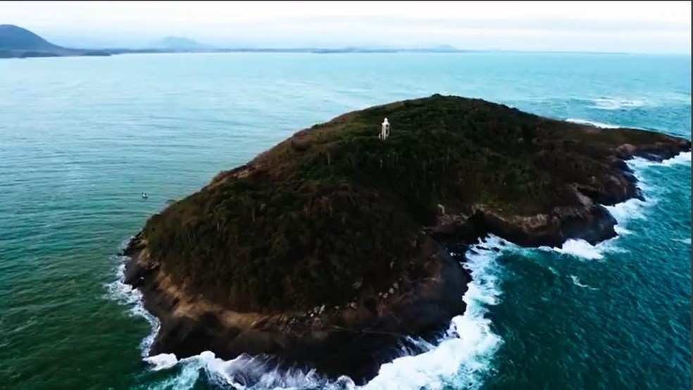 Ilha dos Franceses — Foto: Fantástico