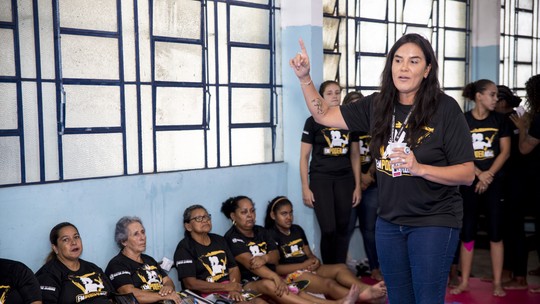 Mulheres do Complexo do Muquiço podem fazer aulas gratuitas de autodefesa