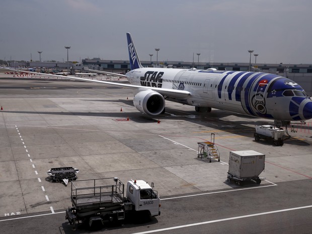 O exterior da aeronave (Foto: Edgar Su/Reuters)