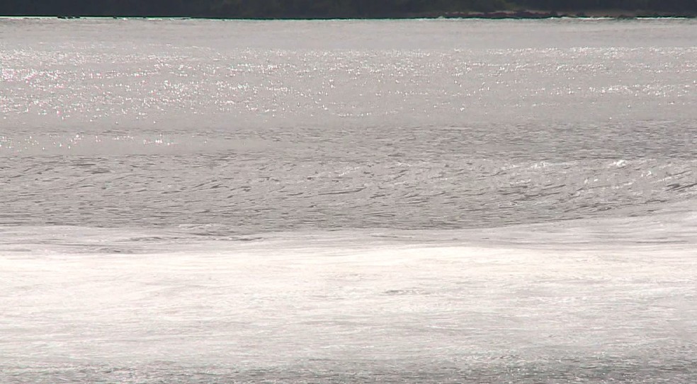 Espuma No Mar De Camburi Em Vitoria Chama Atencao De Banhistas Espirito Santo G1