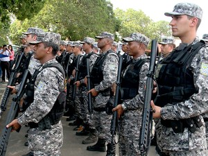 Homens da Força Nacional de Segurança em Teresina (Foto: Reprodução/TV Clube)