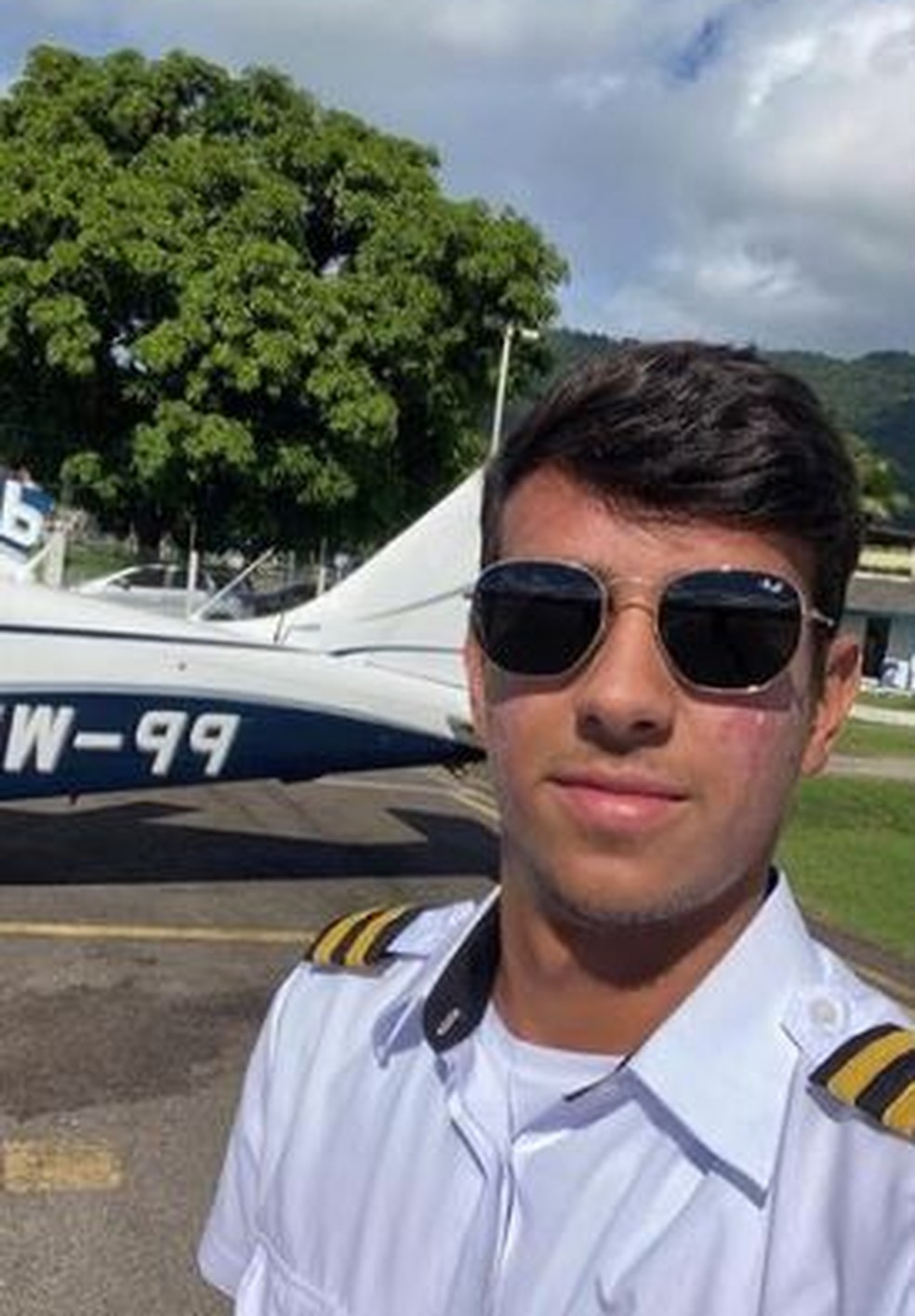 Porfírio Junior, copiloto desaparecido: necessaire não seria dele — Foto: Reprodução/Redes sociais