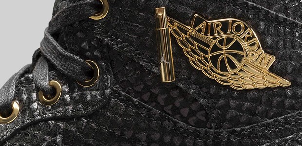 Detalhes em ouro no Air Jordan 1 Pinnacle (Foto: Divulgação)