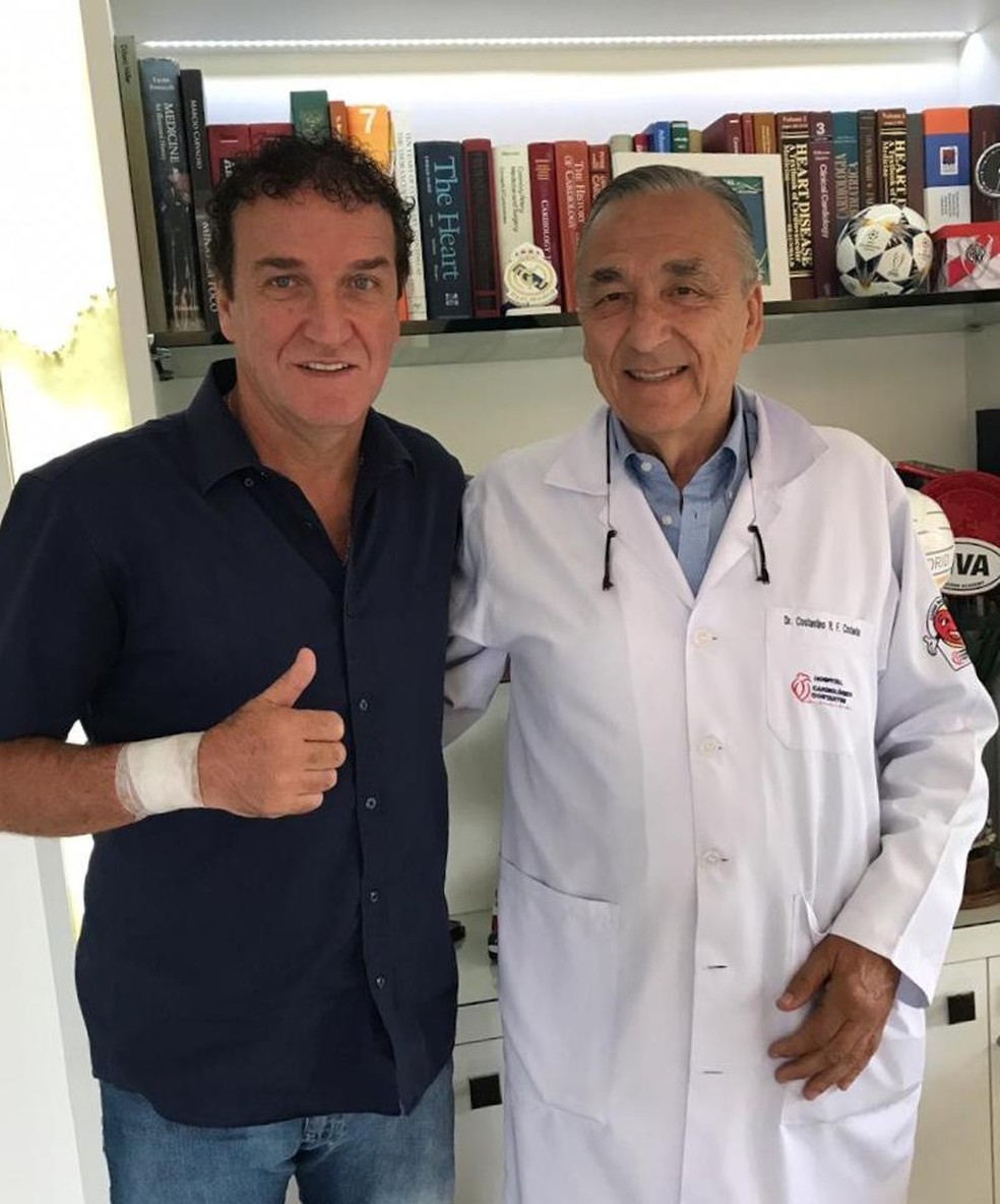 Cuca recebe alta após cirurgia no coração: técnico está na mira do São Paulo — Foto: Arquivo Pessoal