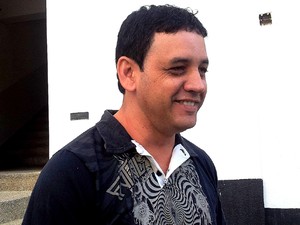Rogério de  Oliveira, produtor que contratou o show de Daleste (Foto: Marília Castelli/G1)