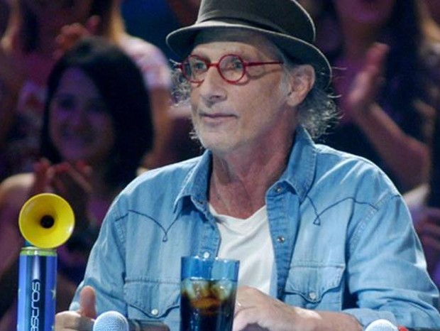Arnaldo Saccomani foi jurado de diferentes atrações musicais na TV (Foto: Divulgação/SBT)