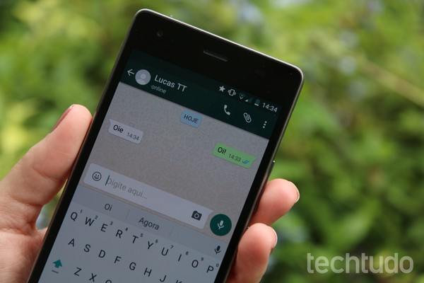 Novo recurso do WhatsApp permite recuperar histórico de mensagens em celulares com sistema operacional diferente  — Foto: Anna Kellen Bull/TechTudo